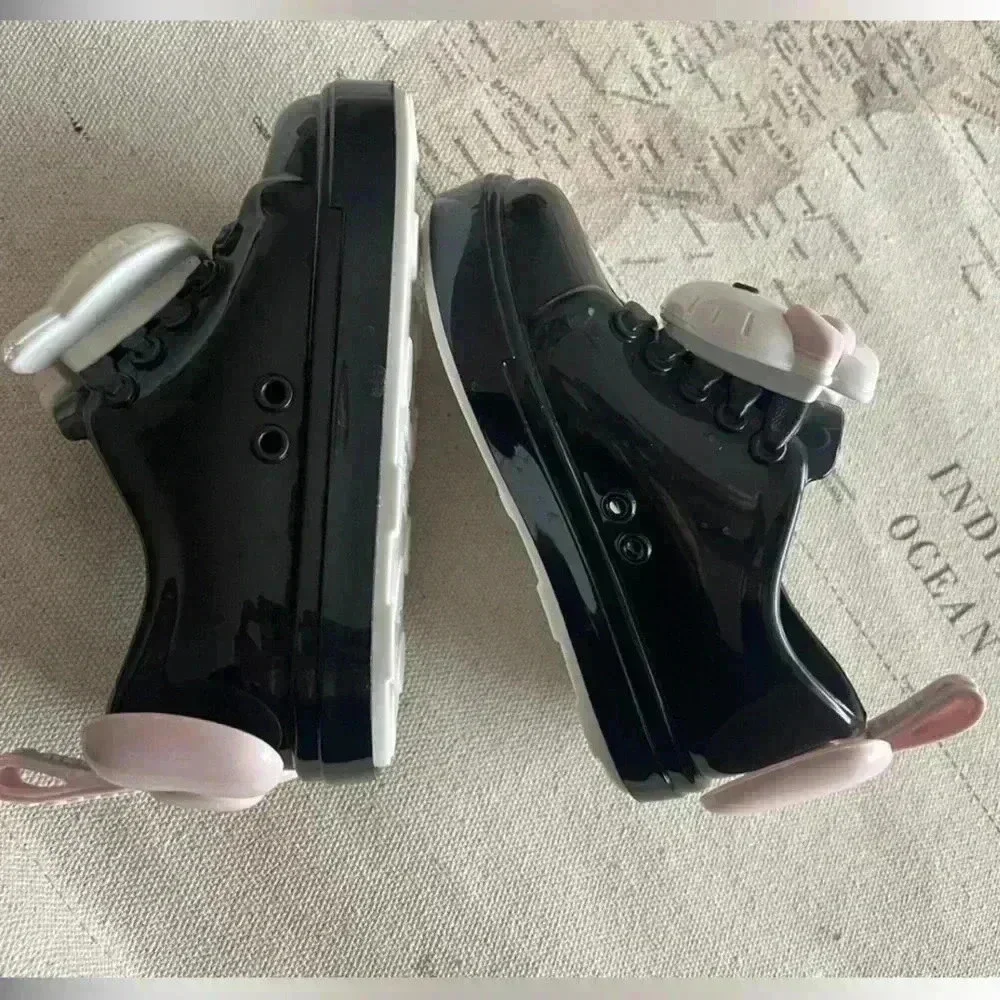 Mini Melissa 6 Hello Kitty Slip Ok Sneaker
